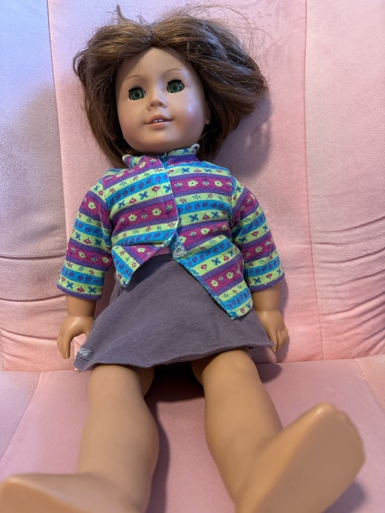 Other - American Girl HAIR CUT 2008 Doll with Outfit